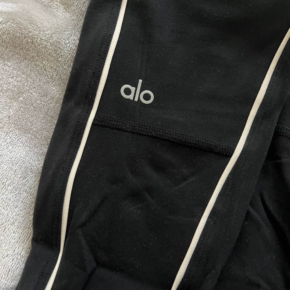 Alo black leggings